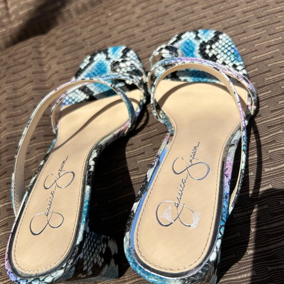 Jessica Simpson Brand Beautiful Faux Snakeskin heel sandals Size 8 Med - Picture 5 of 6